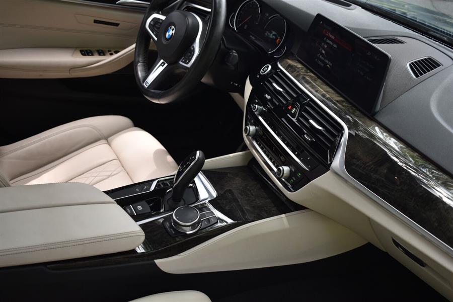 2018 BMW 5 Series 540i xDrive AWD 4dr Sedan, available for sale in Great Neck, New York | Camy Cars. Great Neck, New York 2018 BMW 5 Series 540i xDrive AWD 4dr Sedan, available for sale in Great Neck, New York | Camy Cars. Great Neck, New York