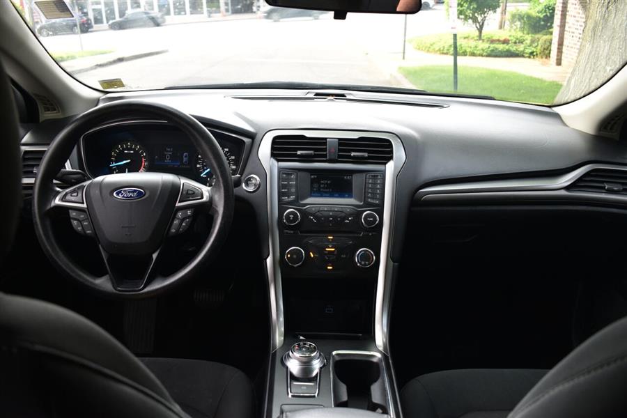 2017 Ford Fusion SE 4dr Sedan, available for sale in Great Neck, New York | Camy Cars. Great Neck, New York 2017 Ford Fusion SE 4dr Sedan, available for sale in Great Neck, New York | Camy Cars. Great Neck, New York