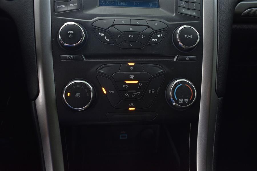 2017 Ford Fusion SE 4dr Sedan, available for sale in Great Neck, New York | Camy Cars. Great Neck, New York 2017 Ford Fusion SE 4dr Sedan, available for sale in Great Neck, New York | Camy Cars. Great Neck, New York