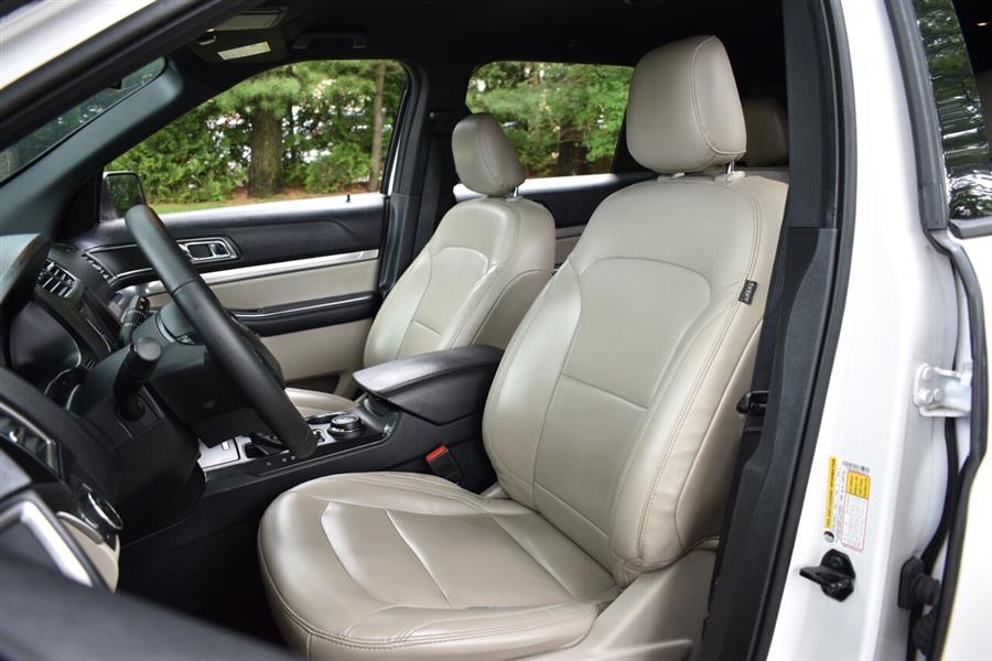2019 Ford Explorer XLT AWD 4dr SUV, available for sale in Great Neck, New York | Camy Cars. Great Neck, New York 2019 Ford Explorer XLT AWD 4dr SUV, available for sale in Great Neck, New York | Camy Cars. Great Neck, New York