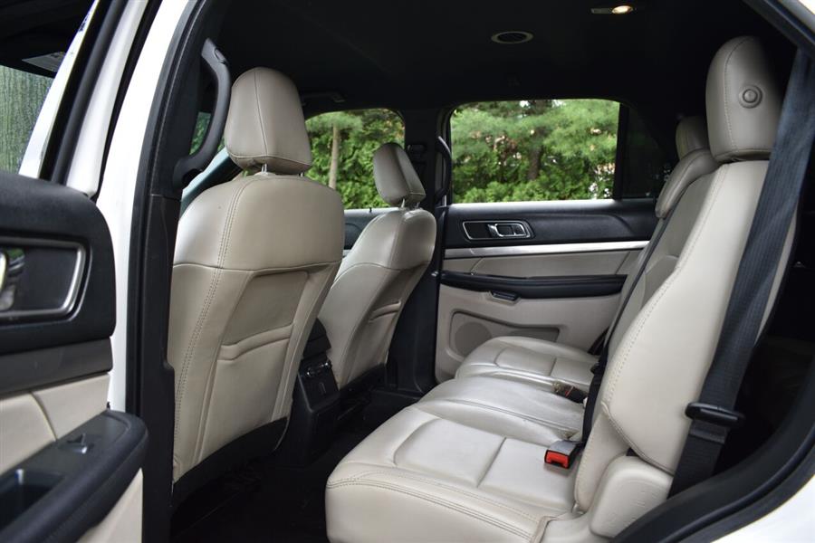 2019 Ford Explorer XLT AWD 4dr SUV, available for sale in Great Neck, New York | Camy Cars. Great Neck, New York 2019 Ford Explorer XLT AWD 4dr SUV, available for sale in Great Neck, New York | Camy Cars. Great Neck, New York