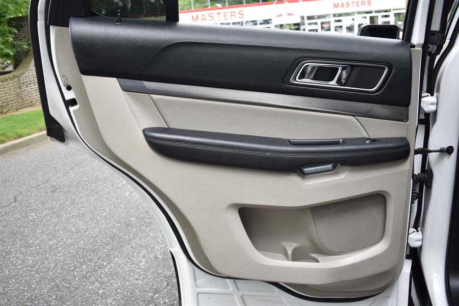 2019 Ford Explorer XLT AWD 4dr SUV, available for sale in Great Neck, New York | Camy Cars. Great Neck, New York 2019 Ford Explorer XLT AWD 4dr SUV, available for sale in Great Neck, New York | Camy Cars. Great Neck, New York