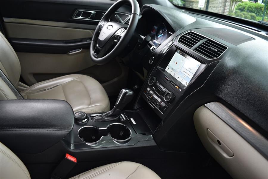 2019 Ford Explorer XLT AWD 4dr SUV, available for sale in Great Neck, New York | Camy Cars. Great Neck, New York 2019 Ford Explorer XLT AWD 4dr SUV, available for sale in Great Neck, New York | Camy Cars. Great Neck, New York