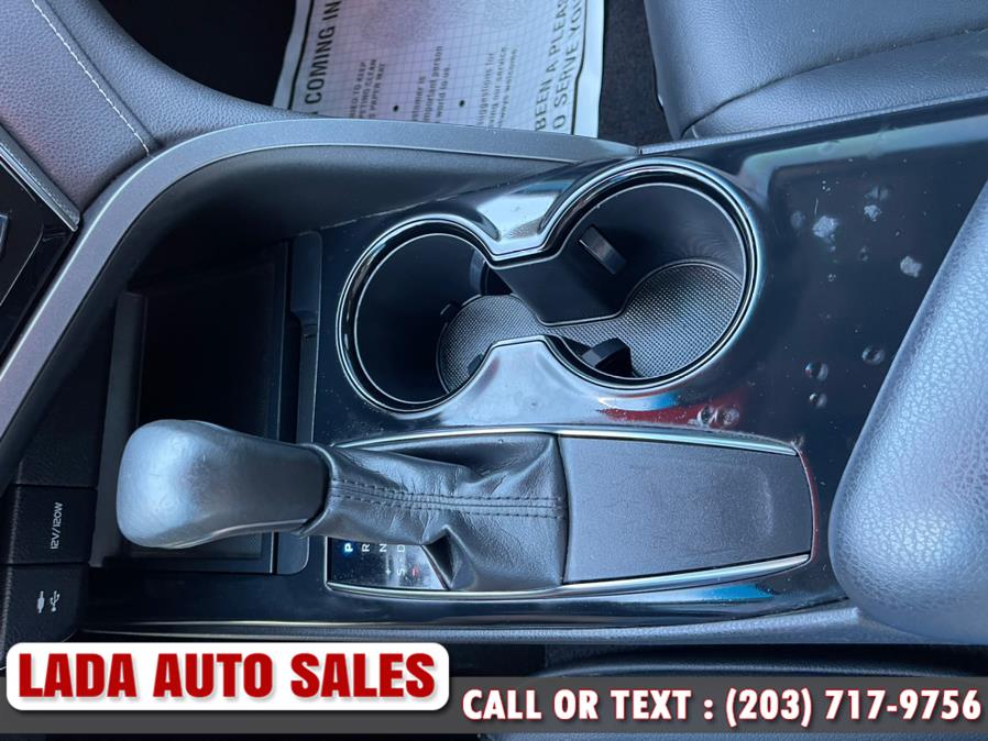 Used Toyota Camry SE Auto (Natl) 2019 | Lada Auto Sales. Bridgeport, Connecticut