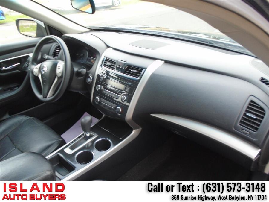Used Nissan Altima 2.5 S 4dr Sedan 2013 | Island Auto Buyers. West Babylon, New York Used Nissan Altima 2.5 S 4dr Sedan 2013 | Island Auto Buyers. West Babylon, New York