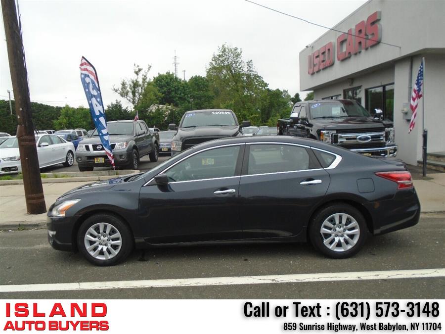Used Nissan Altima 2.5 S 4dr Sedan 2013 | Island Auto Buyers. West Babylon, New York Used Nissan Altima 2.5 S 4dr Sedan 2013 | Island Auto Buyers. West Babylon, New York