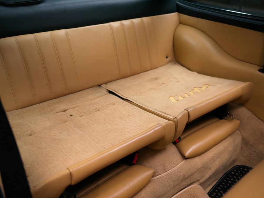 Used Porsche 911 Carrera 2dr Coupe 4-Spd Turbo 1987 | Meccanic Shop North Inc. North Salem, New York Used Porsche 911 Carrera 2dr Coupe 4-Spd Turbo 1987 | Meccanic Shop North Inc. North Salem, New York