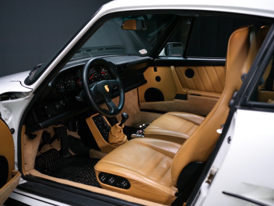 Used Porsche 911 Carrera 2dr Coupe 4-Spd Turbo 1987 | Meccanic Shop North Inc. North Salem, New York Used Porsche 911 Carrera 2dr Coupe 4-Spd Turbo 1987 | Meccanic Shop North Inc. North Salem, New York