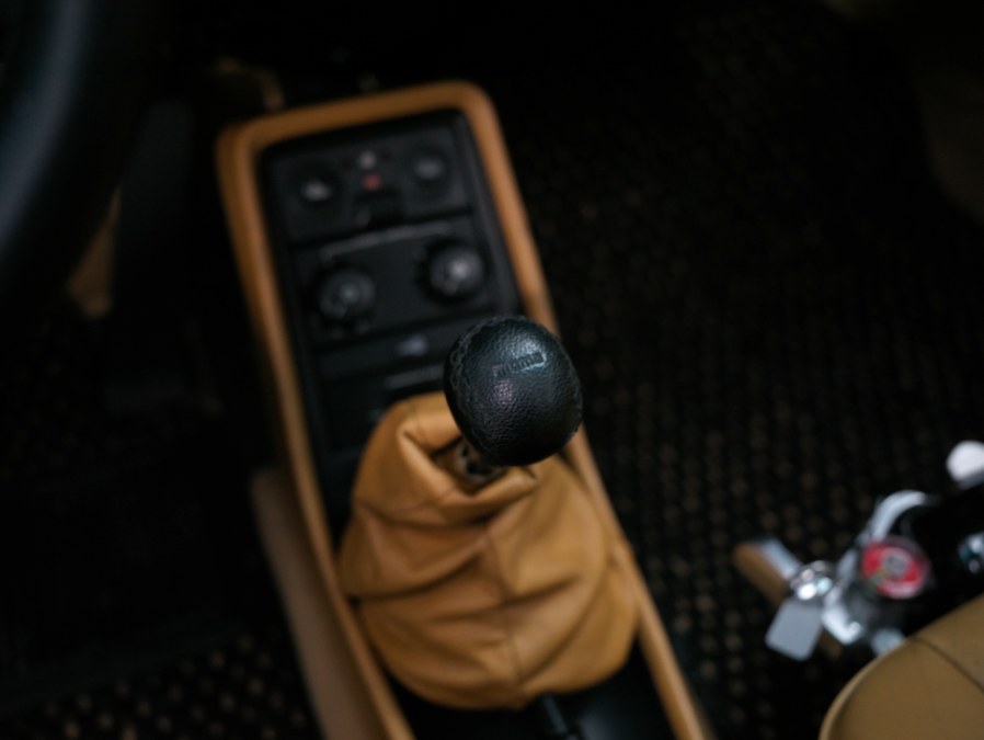 Used Porsche 911 Carrera 2dr Coupe 4-Spd Turbo 1987 | Meccanic Shop North Inc. North Salem, New York Used Porsche 911 Carrera 2dr Coupe 4-Spd Turbo 1987 | Meccanic Shop North Inc. North Salem, New York