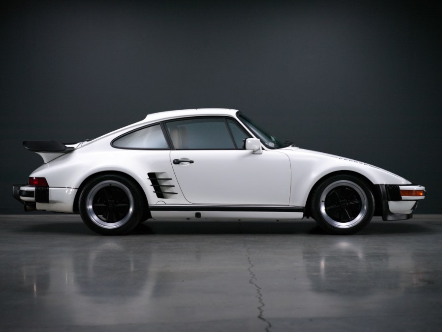 Used Porsche 911 Carrera 2dr Coupe 4-Spd Turbo 1987 | Meccanic Shop North Inc. North Salem, New York Used Porsche 911 Carrera 2dr Coupe 4-Spd Turbo 1987 | Meccanic Shop North Inc. North Salem, New York
