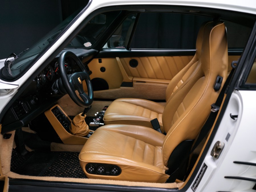 Used Porsche 911 Carrera 2dr Coupe 4-Spd Turbo 1987 | Meccanic Shop North Inc. North Salem, New York Used Porsche 911 Carrera 2dr Coupe 4-Spd Turbo 1987 | Meccanic Shop North Inc. North Salem, New York