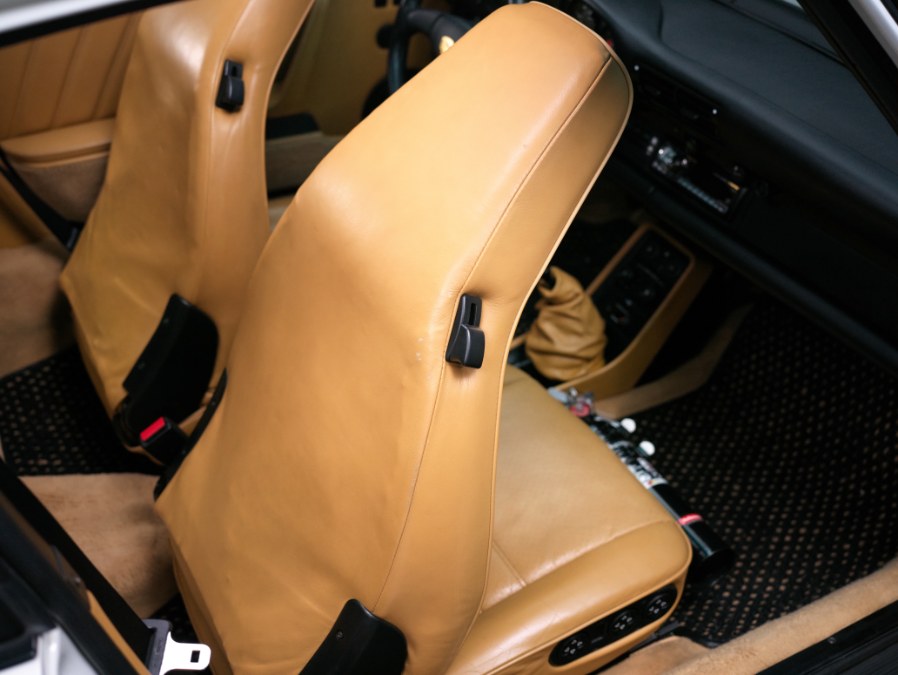 Used Porsche 911 Carrera 2dr Coupe 4-Spd Turbo 1987 | Meccanic Shop North Inc. North Salem, New York Used Porsche 911 Carrera 2dr Coupe 4-Spd Turbo 1987 | Meccanic Shop North Inc. North Salem, New York