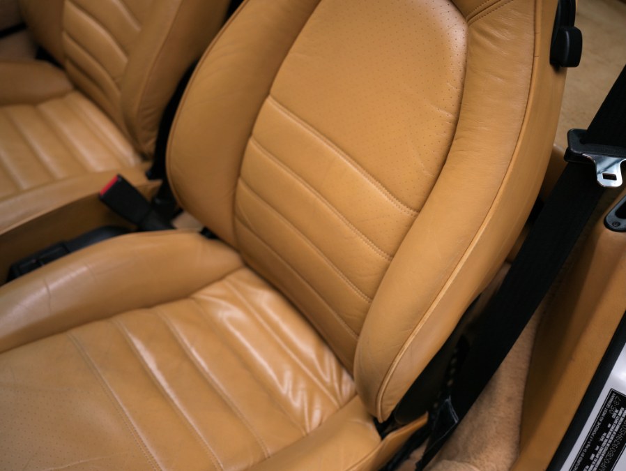 Used Porsche 911 Carrera 2dr Coupe 4-Spd Turbo 1987 | Meccanic Shop North Inc. North Salem, New York Used Porsche 911 Carrera 2dr Coupe 4-Spd Turbo 1987 | Meccanic Shop North Inc. North Salem, New York