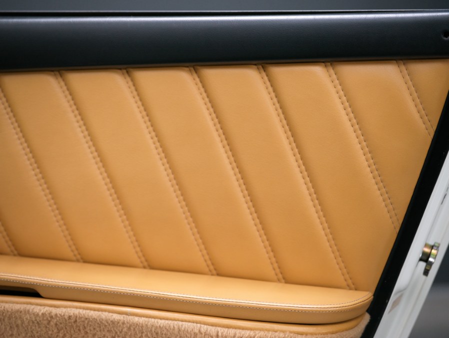 Used Porsche 911 Carrera 2dr Coupe 4-Spd Turbo 1987 | Meccanic Shop North Inc. North Salem, New York Used Porsche 911 Carrera 2dr Coupe 4-Spd Turbo 1987 | Meccanic Shop North Inc. North Salem, New York