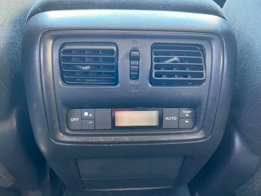 2014 Nissan Pathfinder 4WD 4dr S, available for sale in East Windsor, Connecticut | Century Auto And Truck. East Windsor, Connecticut 2014 Nissan Pathfinder 4WD 4dr S, available for sale in East Windsor, Connecticut | Century Auto And Truck. East Windsor, Connecticut