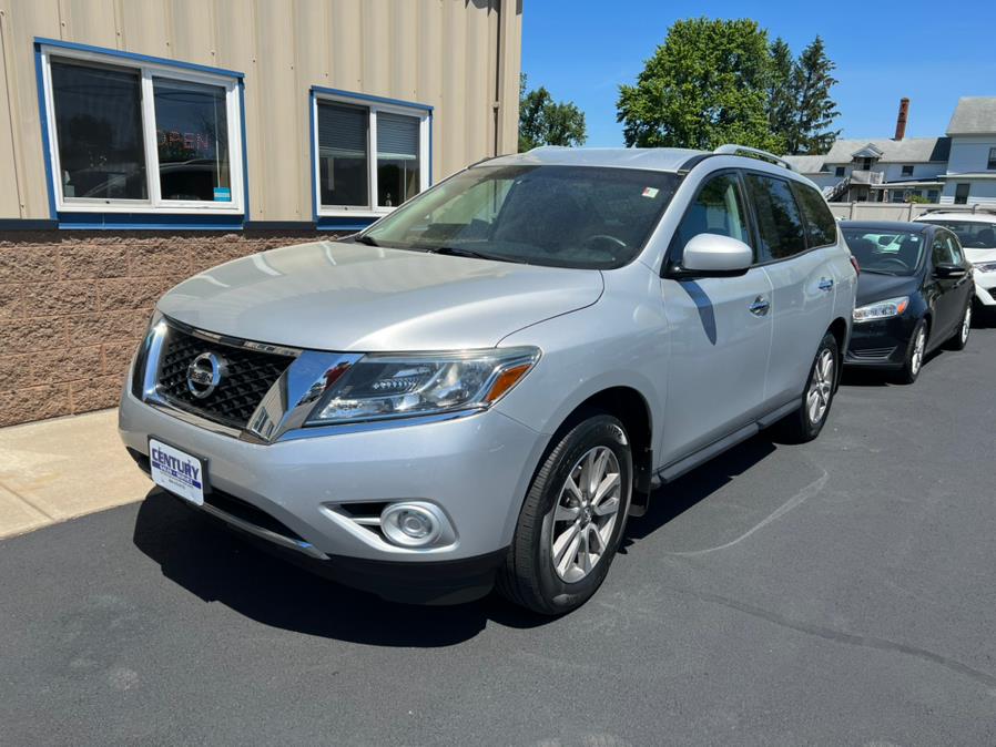 2014 Nissan Pathfinder 4WD 4dr S, available for sale in East Windsor, Connecticut | Century Auto And Truck. East Windsor, Connecticut
