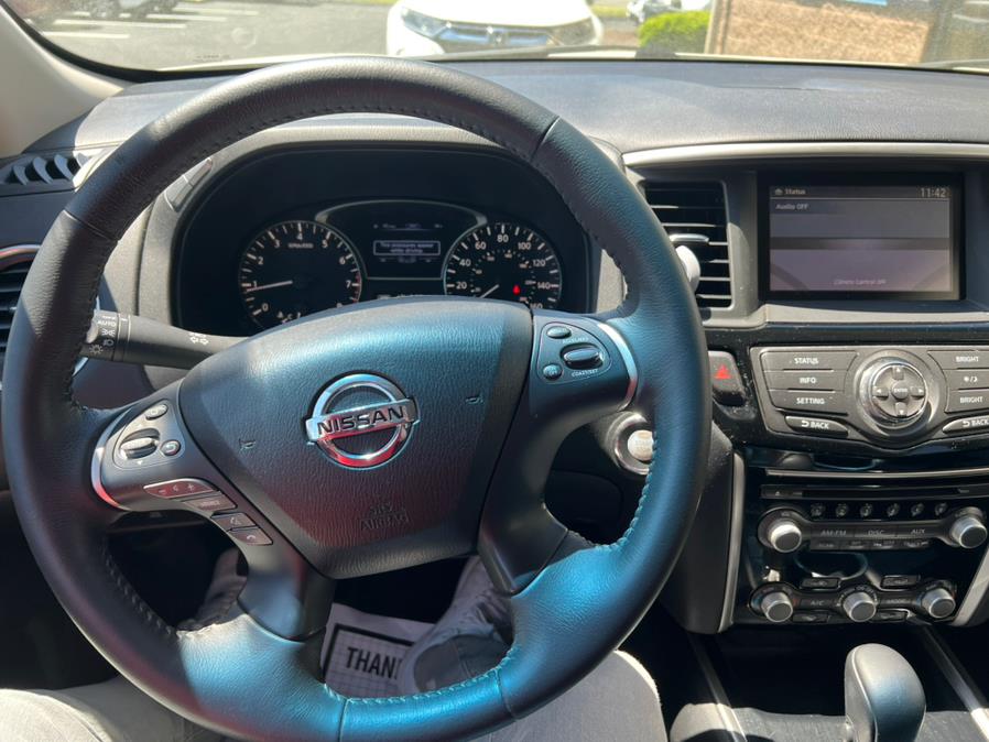 2014 Nissan Pathfinder 4WD 4dr S, available for sale in East Windsor, Connecticut | Century Auto And Truck. East Windsor, Connecticut 2014 Nissan Pathfinder 4WD 4dr S, available for sale in East Windsor, Connecticut | Century Auto And Truck. East Windsor, Connecticut