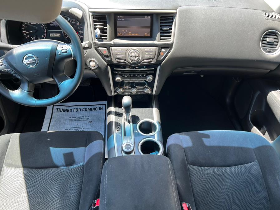 2014 Nissan Pathfinder 4WD 4dr S, available for sale in East Windsor, Connecticut | Century Auto And Truck. East Windsor, Connecticut 2014 Nissan Pathfinder 4WD 4dr S, available for sale in East Windsor, Connecticut | Century Auto And Truck. East Windsor, Connecticut