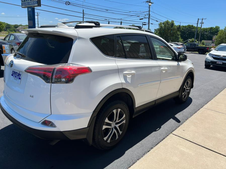 Used Toyota RAV4 LE FWD (Natl) 2018 | Century Auto And Truck. East Windsor, Connecticut