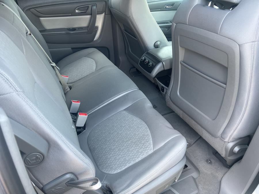 2015 GMC Acadia AWD 4dr SLE w/SLE-1, available for sale in Milford, Connecticut | Dealertown Auto Wholesalers. Milford, Connecticut 2015 GMC Acadia AWD 4dr SLE w/SLE-1, available for sale in Milford, Connecticut | Dealertown Auto Wholesalers. Milford, Connecticut