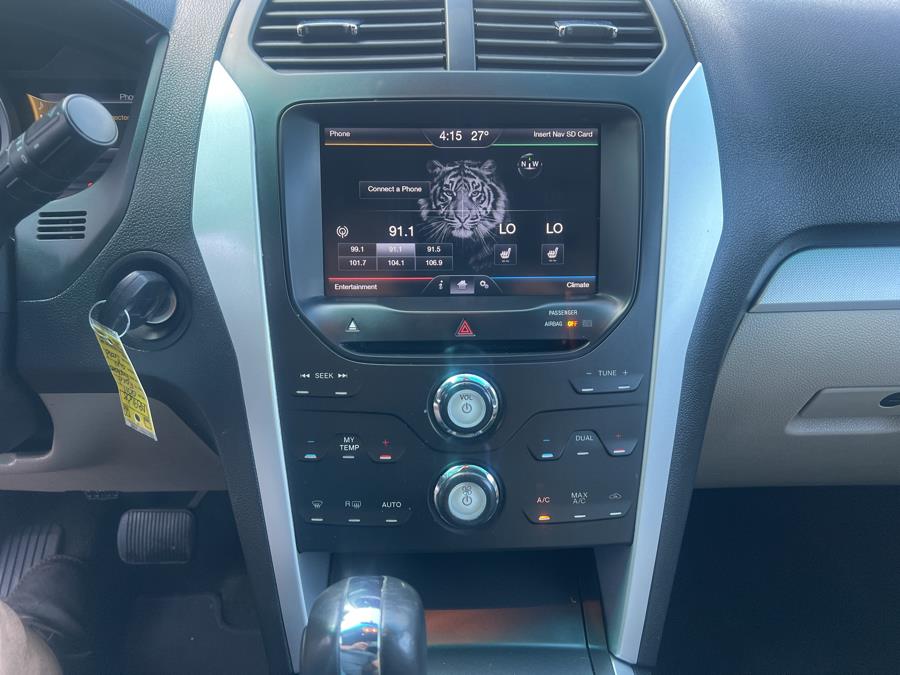 Used Ford Explorer 4WD 4dr XLT 2011 | Dealertown Auto Wholesalers. Milford, Connecticut Used Ford Explorer 4WD 4dr XLT 2011 | Dealertown Auto Wholesalers. Milford, Connecticut