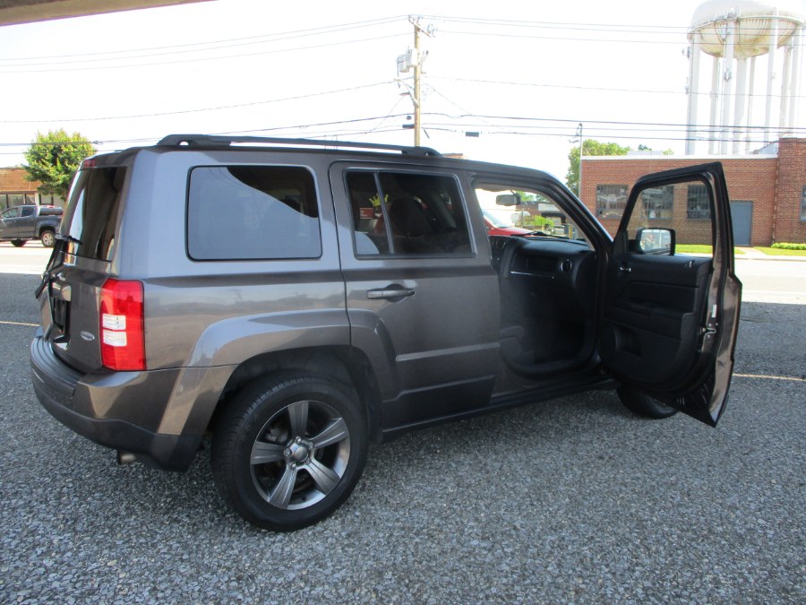 Used Jeep Patriot 4WD 4dr Latitude 2015 | South Shore Auto Brokers & Sales. Massapequa, New York Used Jeep Patriot 4WD 4dr Latitude 2015 | South Shore Auto Brokers & Sales. Massapequa, New York