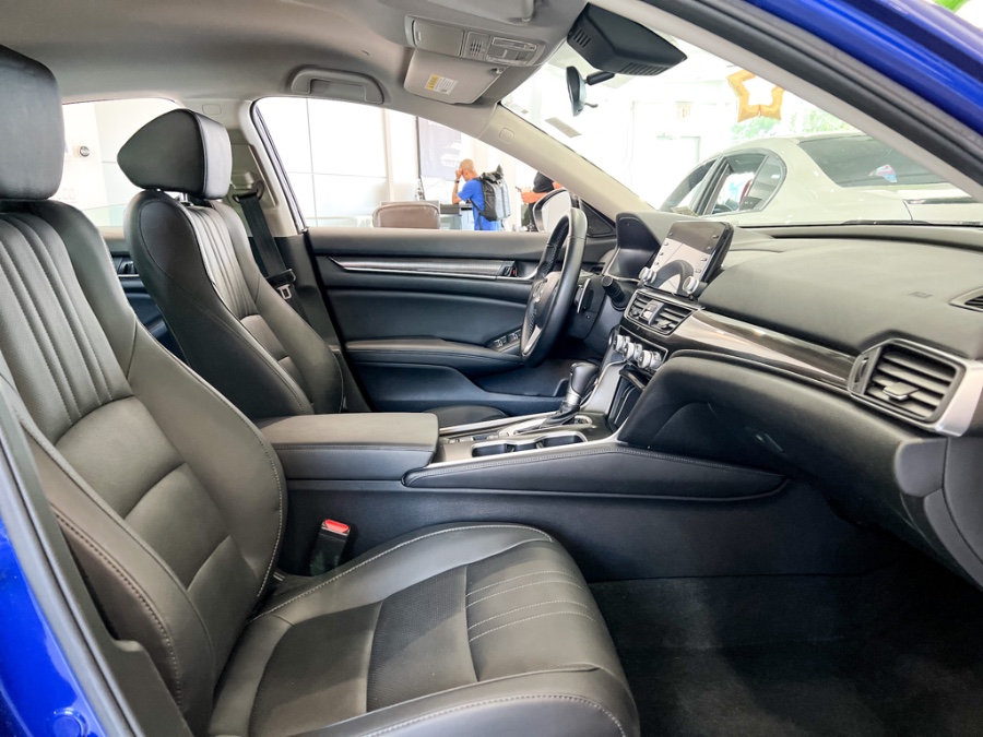 2021 Honda Accord Sedan Sport SE 1.5T CVT, available for sale in Franklin Square, New York | Luxury Motor Club. Franklin Square, New York 2021 Honda Accord Sedan Sport SE 1.5T CVT, available for sale in Franklin Square, New York | Luxury Motor Club. Franklin Square, New York