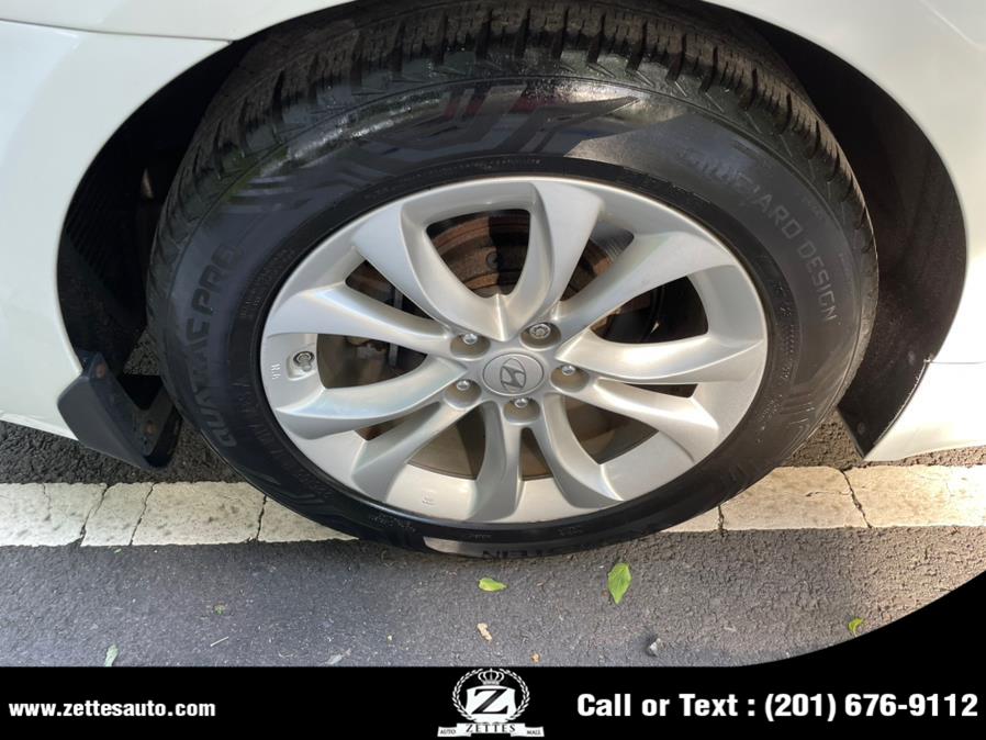 2013 Hyundai Genesis 4dr Sdn V6 3.8L, available for sale in Jersey City, New Jersey | Zettes Auto Mall. Jersey City, New Jersey 2013 Hyundai Genesis 4dr Sdn V6 3.8L, available for sale in Jersey City, New Jersey | Zettes Auto Mall. Jersey City, New Jersey