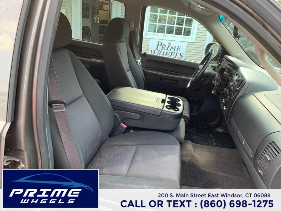 2013 Chevrolet Silverado 1500 4WD Crew Cab 143.5" LT, available for sale in East Windsor, Connecticut | Prime Wheels. East Windsor, Connecticut 2013 Chevrolet Silverado 1500 4WD Crew Cab 143.5" LT, available for sale in East Windsor, Connecticut | Prime Wheels. East Windsor, Connecticut