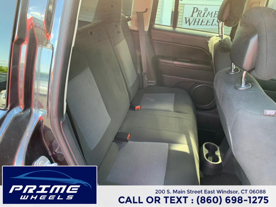 Used Jeep Compass 4WD 4dr Sport 2015 | Prime Wheels. East Windsor, Connecticut Used Jeep Compass 4WD 4dr Sport 2015 | Prime Wheels. East Windsor, Connecticut
