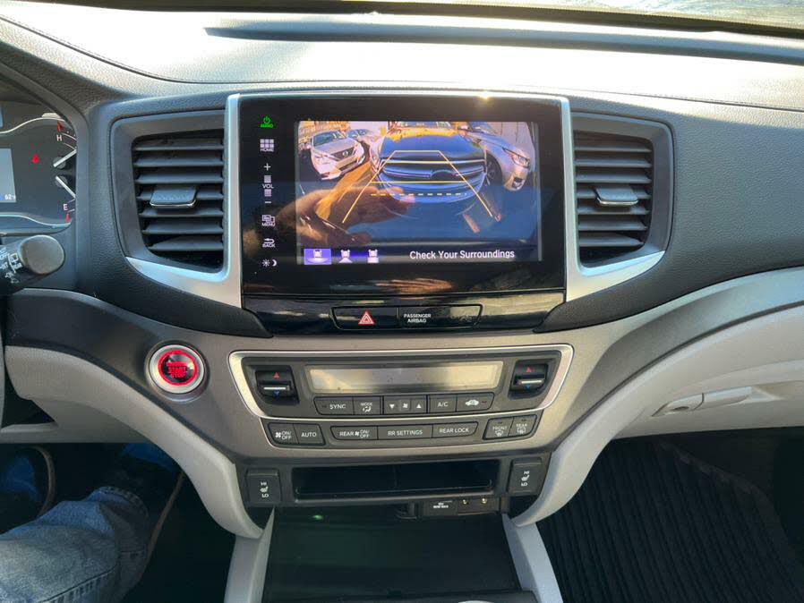 Used Honda Pilot 2WD 4dr EX-L w/Honda Sensing 2016 | First World Auto. Jamaica, New York Used Honda Pilot 2WD 4dr EX-L w/Honda Sensing 2016 | First World Auto. Jamaica, New York