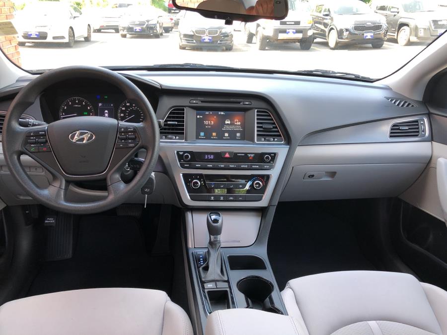 2017 Hyundai Sonata Sport 2.4L PZEV Sport, available for sale in Waterbury, Connecticut | National Auto Brokers, Inc.. Waterbury, Connecticut 2017 Hyundai Sonata Sport 2.4L PZEV Sport, available for sale in Waterbury, Connecticut | National Auto Brokers, Inc.. Waterbury, Connecticut