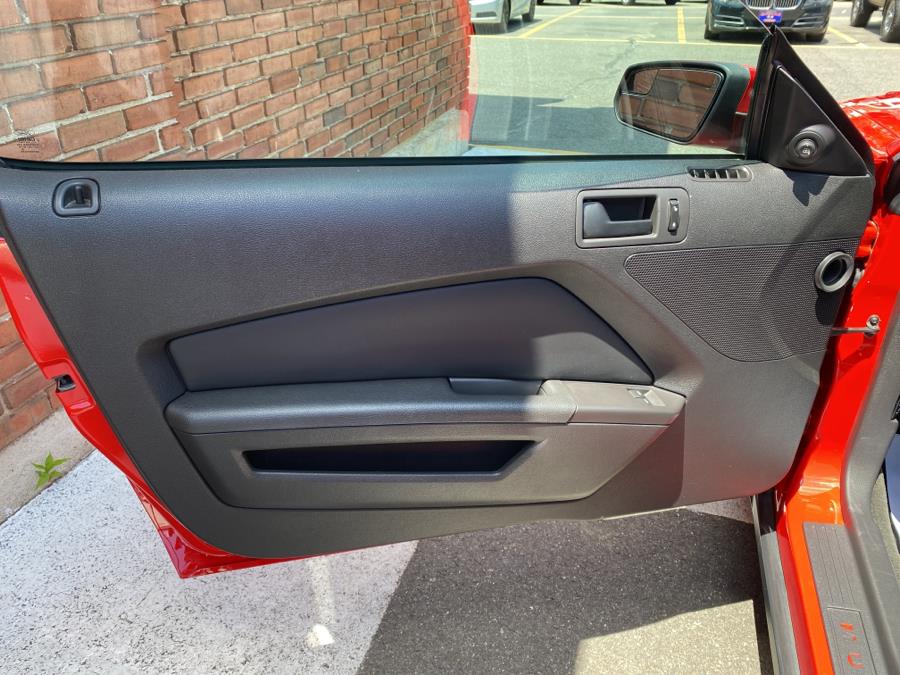 2012 Ford Mustang GT, available for sale in Waterbury, Connecticut | National Auto Brokers, Inc.. Waterbury, Connecticut 2012 Ford Mustang GT, available for sale in Waterbury, Connecticut | National Auto Brokers, Inc.. Waterbury, Connecticut