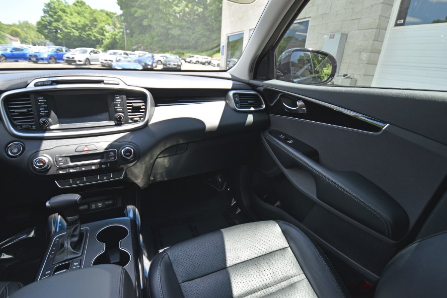 2019 Kia Sorento EX V6 AWD, available for sale in Waterbury, Connecticut | Highline Car Connection. Waterbury, Connecticut 2019 Kia Sorento EX V6 AWD, available for sale in Waterbury, Connecticut | Highline Car Connection. Waterbury, Connecticut