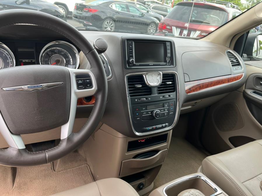 2016 Chrysler Town & Country 4dr Wgn Touring, available for sale in Levittown, Pennsylvania | Levittown Auto. Levittown, Pennsylvania 2016 Chrysler Town & Country 4dr Wgn Touring, available for sale in Levittown, Pennsylvania | Levittown Auto. Levittown, Pennsylvania
