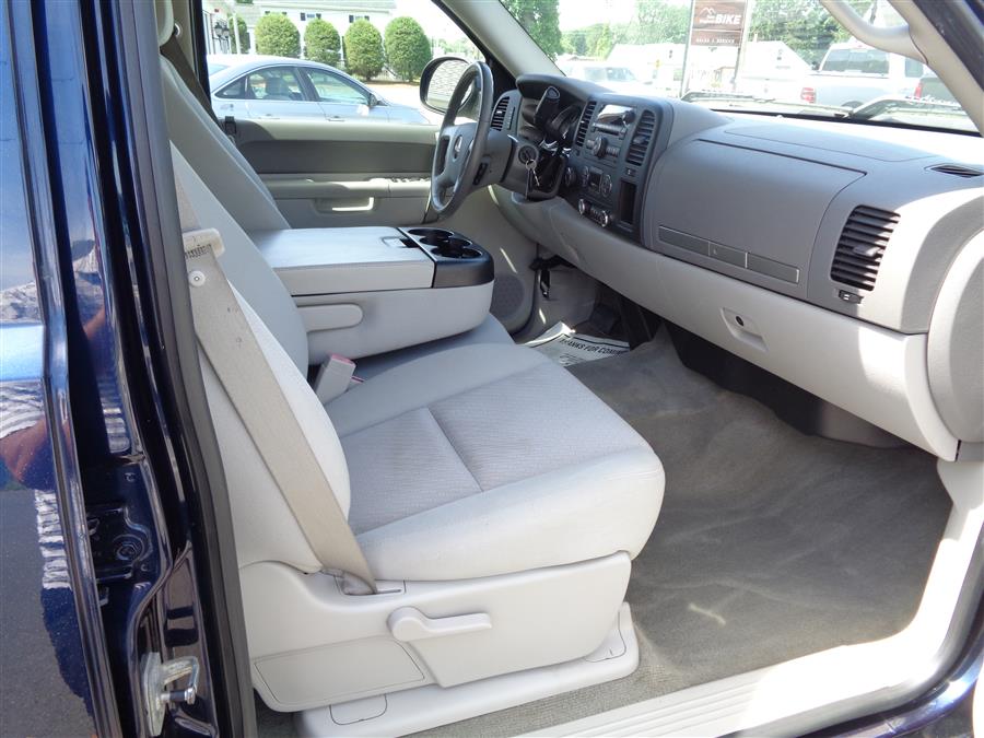 Used GMC Sierra 1500 4WD Crew Cab 143.5" SLE 2010 | Country Auto Sales. Southwick, Massachusetts Used GMC Sierra 1500 4WD Crew Cab 143.5" SLE 2010 | Country Auto Sales. Southwick, Massachusetts