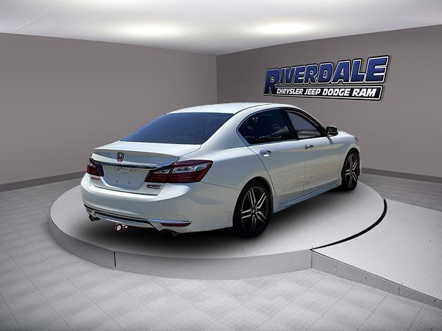 Used Honda Accord Sport Special Edition 2017 | Eastchester Motor Cars. Bronx, New York Used Honda Accord Sport Special Edition 2017 | Eastchester Motor Cars. Bronx, New York