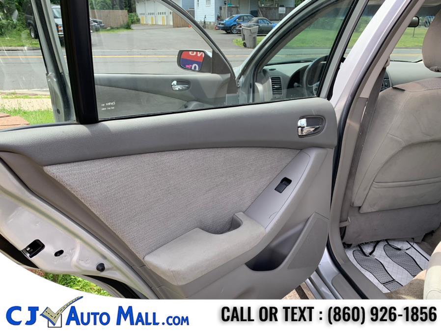 2010 Nissan Altima 4dr Sdn I4 CVT 2.5 S, available for sale in Bristol, Connecticut | CJ Auto Mall. Bristol, Connecticut 2010 Nissan Altima 4dr Sdn I4 CVT 2.5 S, available for sale in Bristol, Connecticut | CJ Auto Mall. Bristol, Connecticut