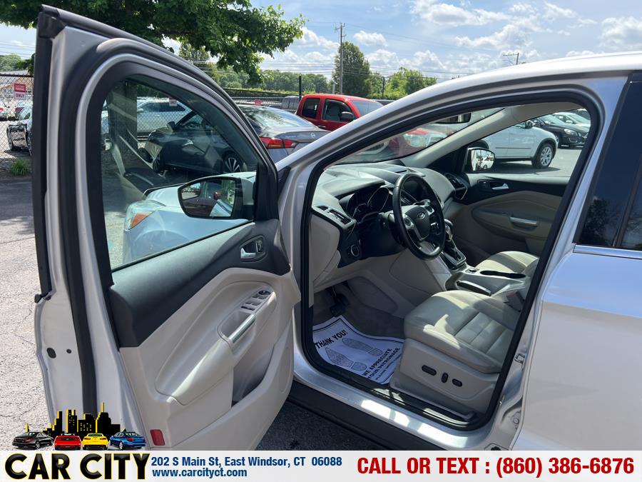 2013 Ford Escape 4WD 4dr SEL, available for sale in East Windsor, Connecticut | Car City LLC. East Windsor, Connecticut 2013 Ford Escape 4WD 4dr SEL, available for sale in East Windsor, Connecticut | Car City LLC. East Windsor, Connecticut
