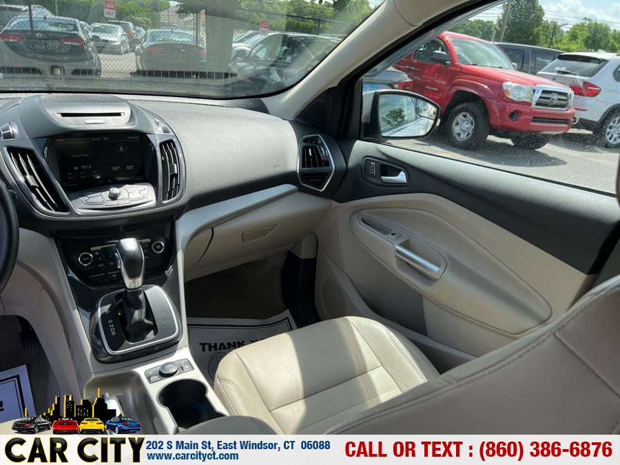 2013 Ford Escape 4WD 4dr SEL, available for sale in East Windsor, Connecticut | Car City LLC. East Windsor, Connecticut 2013 Ford Escape 4WD 4dr SEL, available for sale in East Windsor, Connecticut | Car City LLC. East Windsor, Connecticut
