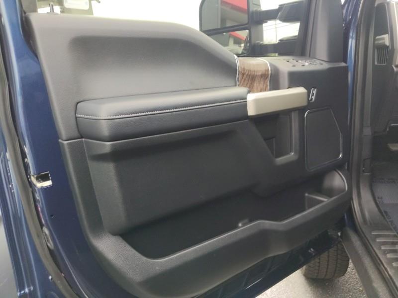 Used Ford Super Duty F-350 Srw Lariat 2017 | Car Revolution. Maple Shade, New Jersey Used Ford Super Duty F-350 Srw Lariat 2017 | Car Revolution. Maple Shade, New Jersey