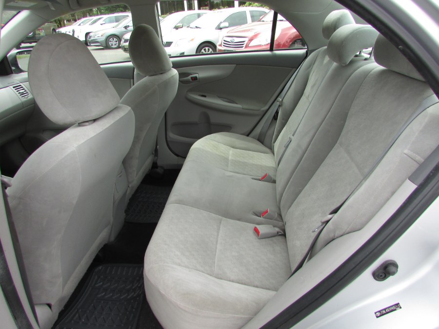 2009 Toyota Corolla 4dr Sdn Auto LE (Natl), available for sale in East Windsor, Connecticut | United Auto Sales of E Windsor, Inc. East Windsor, Connecticut 2009 Toyota Corolla 4dr Sdn Auto LE (Natl), available for sale in East Windsor, Connecticut | United Auto Sales of E Windsor, Inc. East Windsor, Connecticut