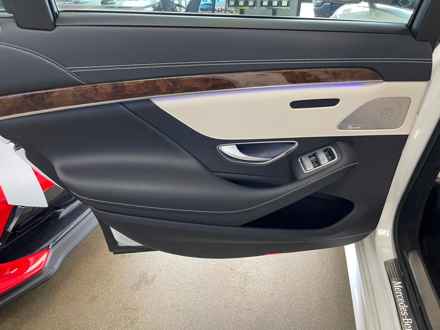 2015 Mercedes-Benz S-Class 4dr Sdn S 550 Plug-In Hybrid RWD, available for sale in Inwood, New York | 5 Towns Drive. Inwood, New York 2015 Mercedes-Benz S-Class 4dr Sdn S 550 Plug-In Hybrid RWD, available for sale in Inwood, New York | 5 Towns Drive. Inwood, New York