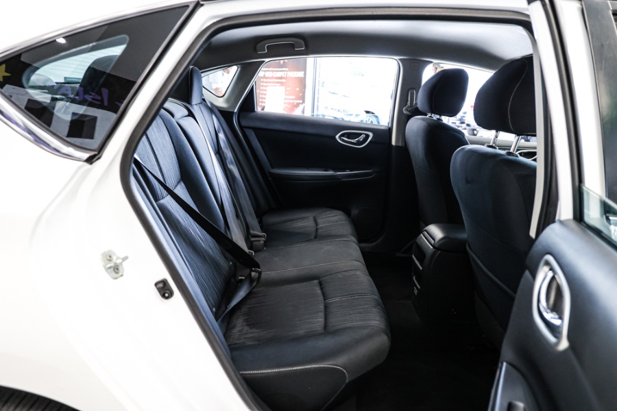 Used Nissan Sentra SV CVT 2018 | 26 Motors Long Island. ELMONT, New York Used Nissan Sentra SV CVT 2018 | 26 Motors Long Island. ELMONT, New York