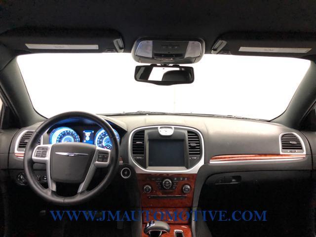 Used Chrysler 300 4dr Sdn AWD 2014 | J&M Automotive Sls&Svc LLC. Naugatuck, Connecticut Used Chrysler 300 4dr Sdn AWD 2014 | J&M Automotive Sls&Svc LLC. Naugatuck, Connecticut
