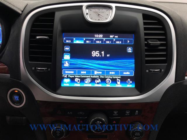 Used Chrysler 300 4dr Sdn AWD 2014 | J&M Automotive Sls&Svc LLC. Naugatuck, Connecticut Used Chrysler 300 4dr Sdn AWD 2014 | J&M Automotive Sls&Svc LLC. Naugatuck, Connecticut