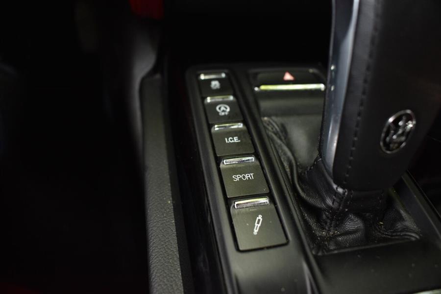 2019 Maserati Quattroporte S Q4 GranLusso AWD 4dr Sedan, available for sale in Great Neck, New York | Camy Cars. Great Neck, New York 2019 Maserati Quattroporte S Q4 GranLusso AWD 4dr Sedan, available for sale in Great Neck, New York | Camy Cars. Great Neck, New York
