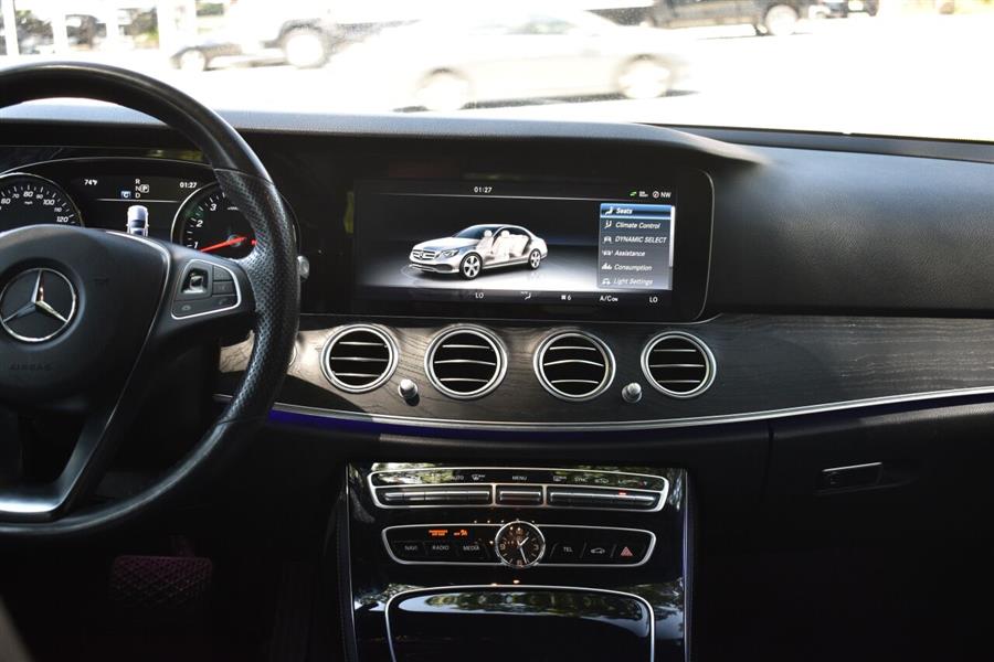 2017 Mercedes-benz E-class E 300 4MATIC AWD 4dr Sedan, available for sale in Great Neck, New York | Camy Cars. Great Neck, New York 2017 Mercedes-benz E-class E 300 4MATIC AWD 4dr Sedan, available for sale in Great Neck, New York | Camy Cars. Great Neck, New York