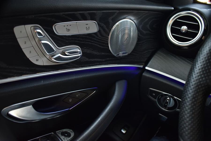 2017 Mercedes-benz E-class E 300 4MATIC AWD 4dr Sedan, available for sale in Great Neck, New York | Camy Cars. Great Neck, New York 2017 Mercedes-benz E-class E 300 4MATIC AWD 4dr Sedan, available for sale in Great Neck, New York | Camy Cars. Great Neck, New York
