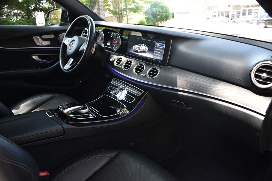2017 Mercedes-benz E-class E 300 4MATIC AWD 4dr Sedan, available for sale in Great Neck, New York | Camy Cars. Great Neck, New York 2017 Mercedes-benz E-class E 300 4MATIC AWD 4dr Sedan, available for sale in Great Neck, New York | Camy Cars. Great Neck, New York